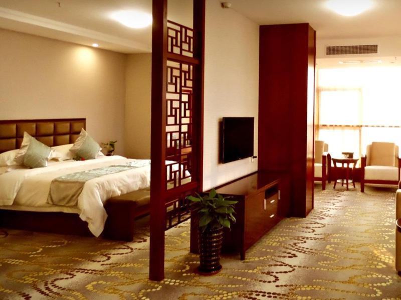 Greentree Inn Jiangxi Jindezhen People Square Jindin Business Hotel Jingdezhen Bagian luar foto