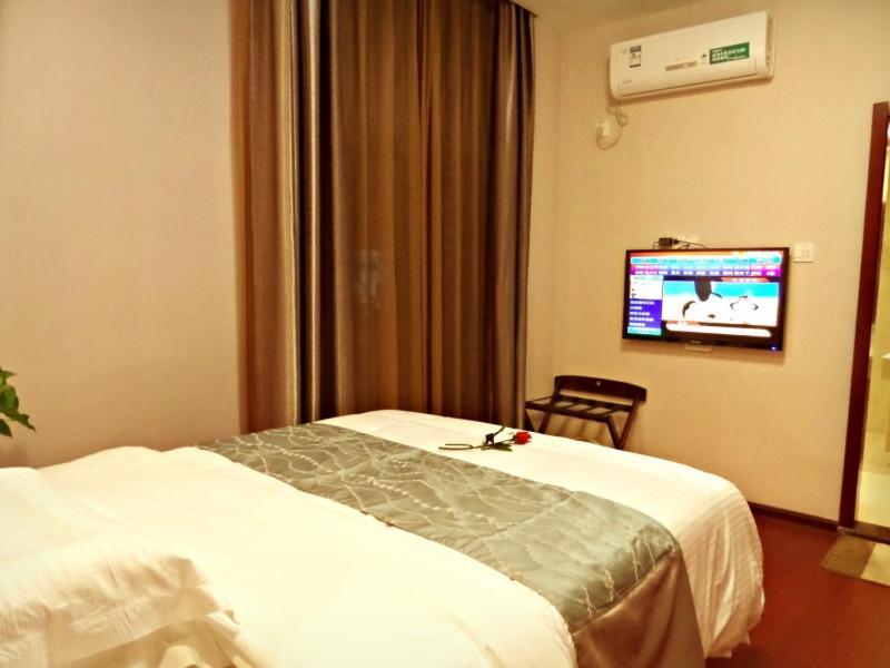 Greentree Inn Jiangxi Jindezhen People Square Jindin Business Hotel Jingdezhen Bagian luar foto