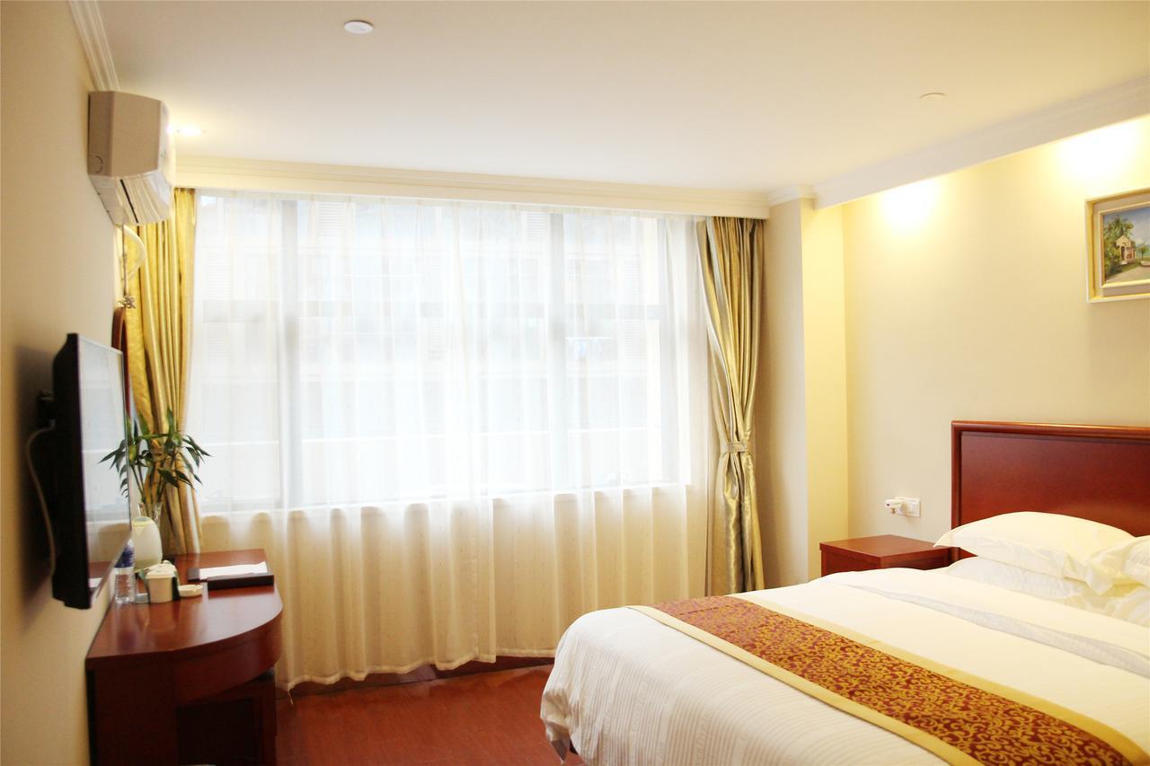 Greentree Inn Jiangxi Jindezhen People Square Jindin Business Hotel Jingdezhen Bagian luar foto