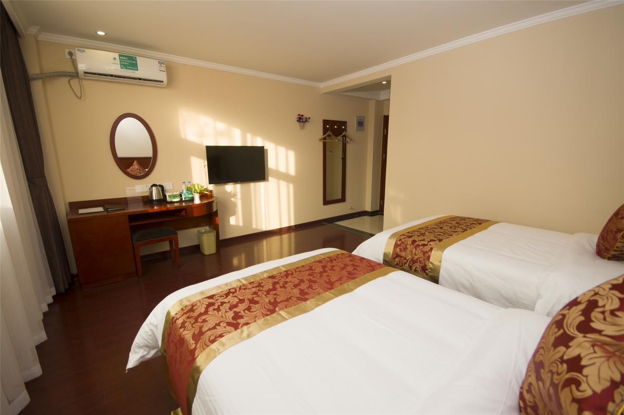 Greentree Inn Jiangxi Jindezhen People Square Jindin Business Hotel Jingdezhen Bagian luar foto